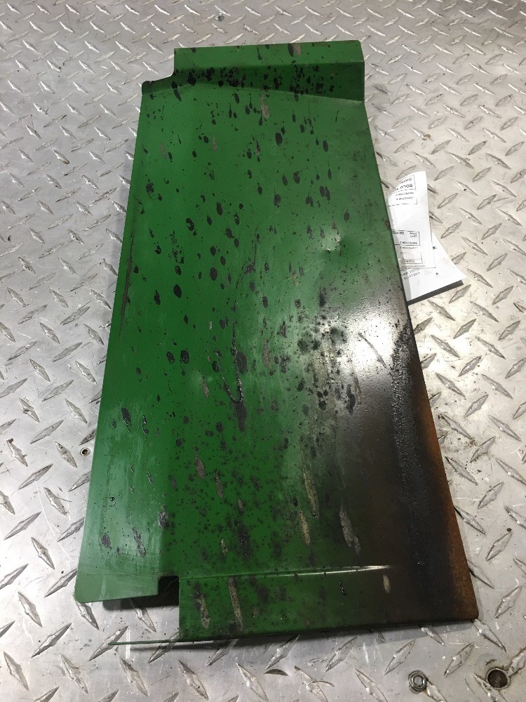 Deere 6605 Cover/Shield/Panel