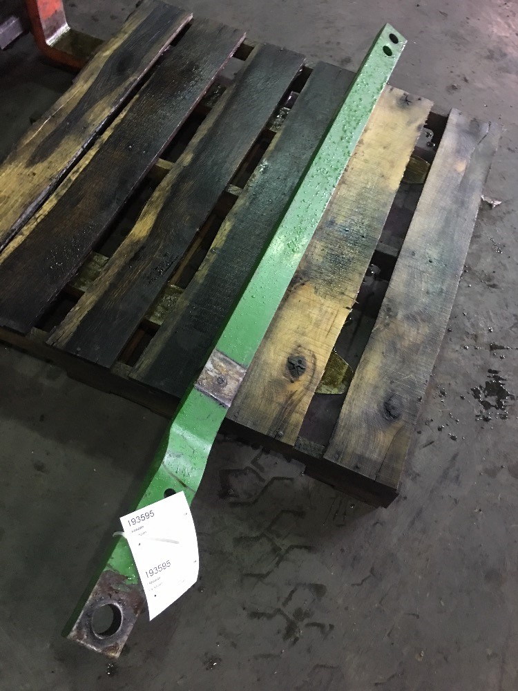 Deere 4955 Drawbar