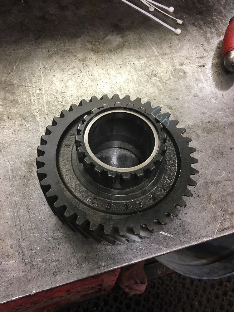 I.H./FARMALL 5288 Mechanical Trans & Parts