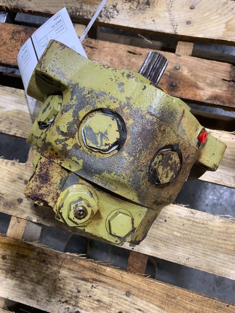 Deere 4430 Hydraulic Pump & Parts