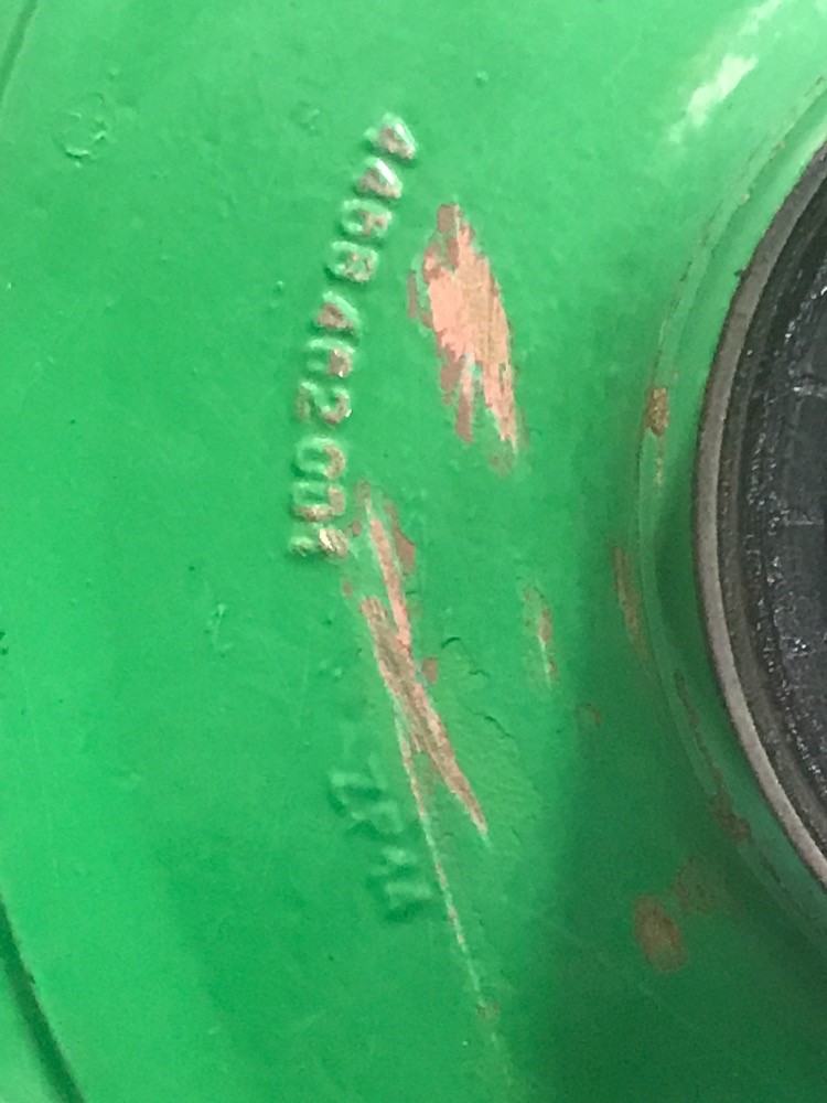 Deere 4850 Mfd Hub & Parts