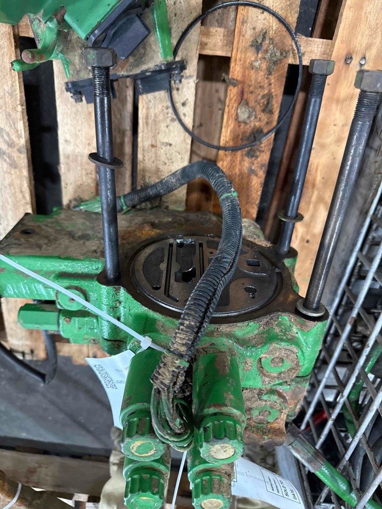 Deere 8220 8X20, 9X20 Scv With Solenoids