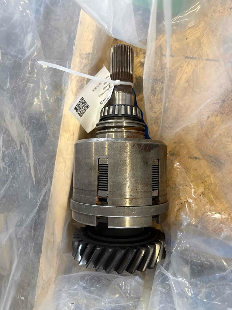Deere 4560 M.F.D. Clutch, 28 Tooth