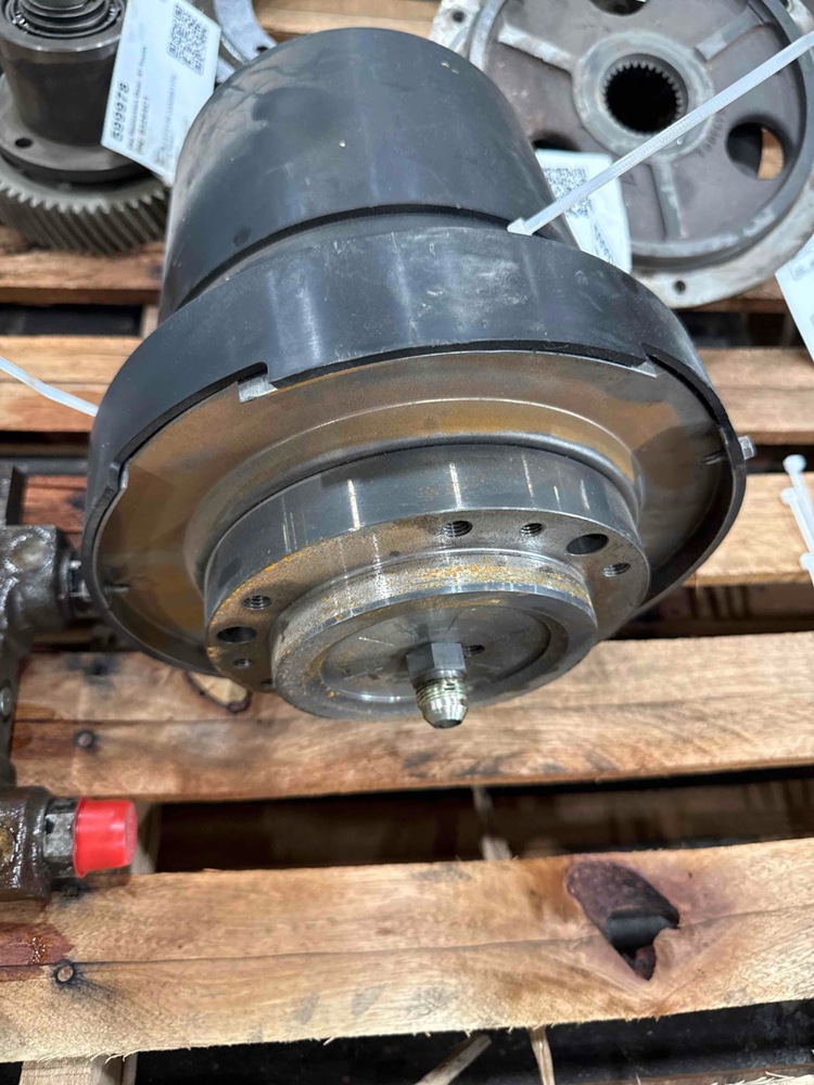 Case/case I.H. 7240 Mfwd Clutch Assembly