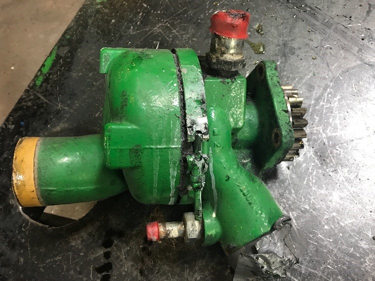 Deere 9430 Water Pump