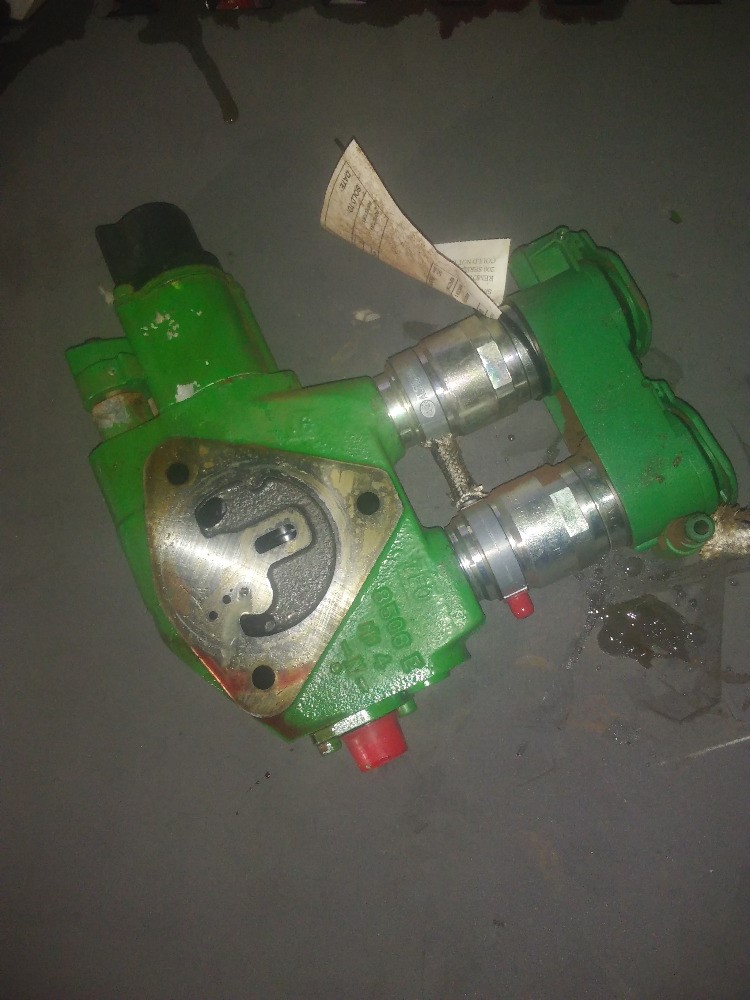 Deere 6410 Hyd Remote Valve & Parts