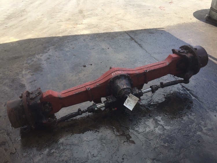 Case/case I.H. 3294 Mfd Front Axle Complete