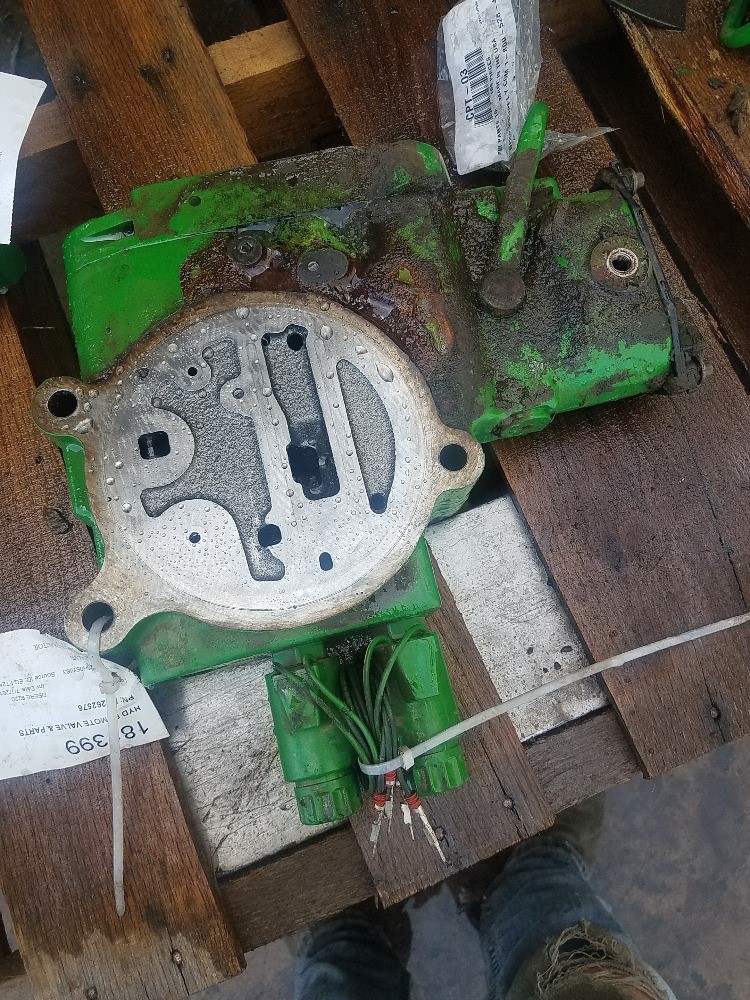 Deere 9220 20 Series Scv With Solenoids