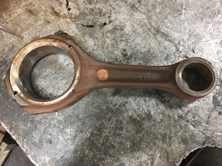 I.H./FARMALL 5488 Connecting Rod