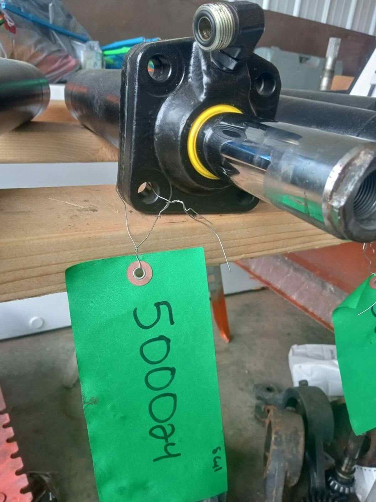 Deere 5400 Steer Cylinder