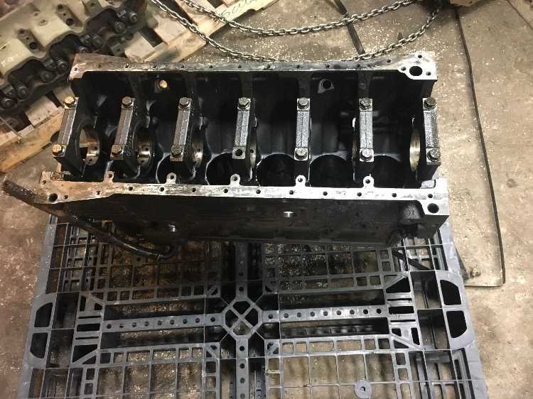 Case/case I.H. 5240 Cylinder Block