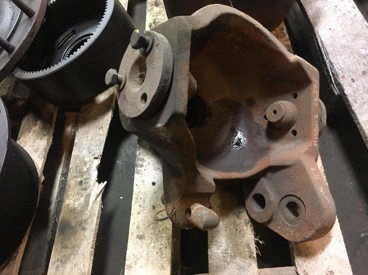 Case/case I.H. Magnum 275 Mfd Hub & Parts