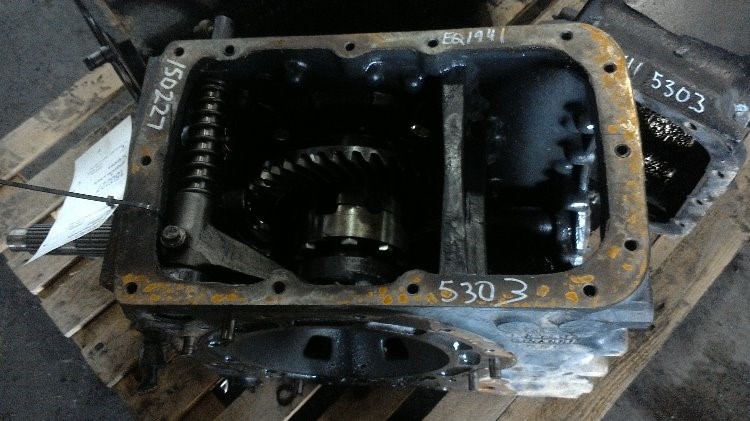 Deere 5303 Differential & Parts