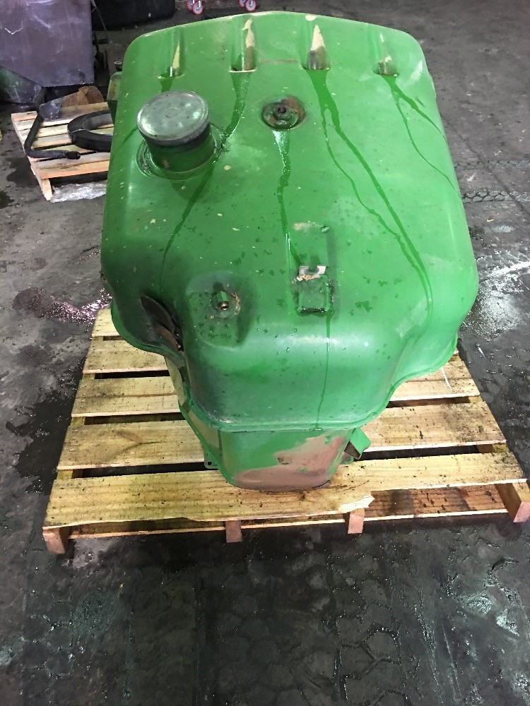 Deere 4650 Fuel Tank
