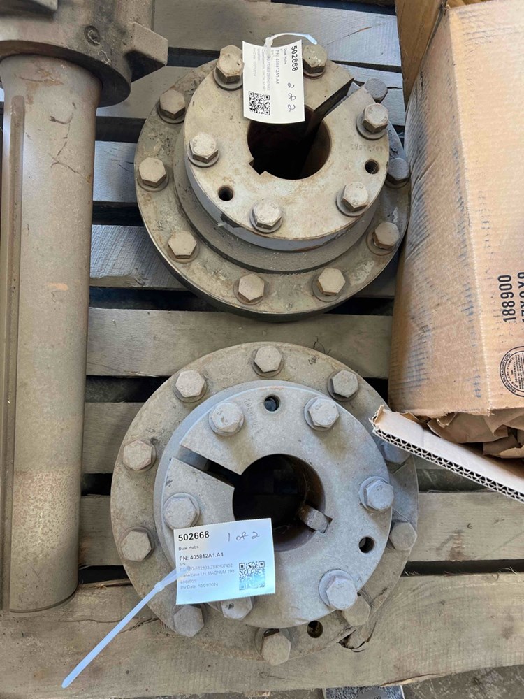 Case/case I.H. Magnum 190 Dual Hubs