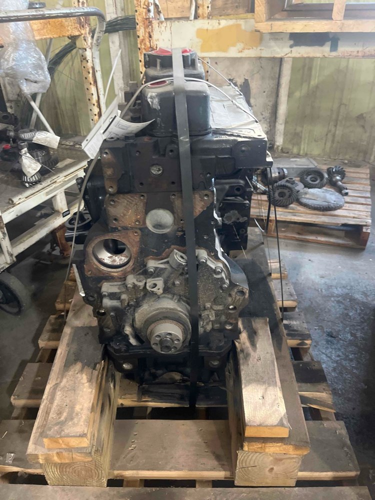 Ford/Nholland TS6.110 Engine Complete