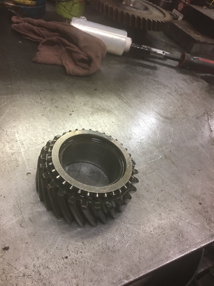 Deere 4230 Mechanical Trans & Parts