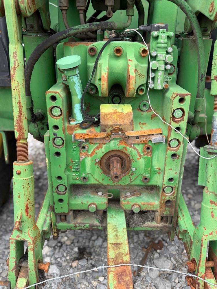 Deere 6715 Reversible Pto Assembly, 10 Hole