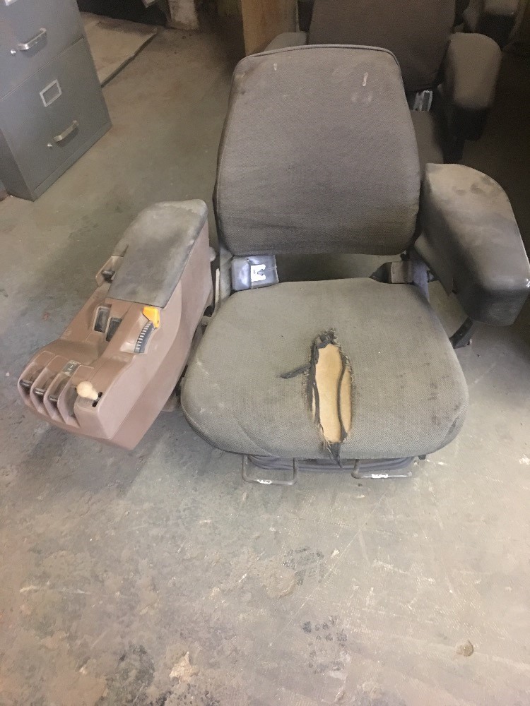 Deere 9300 Seat & Suspension
