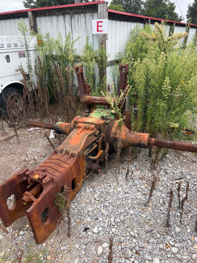 Deere 8230 Rear Axle Housing