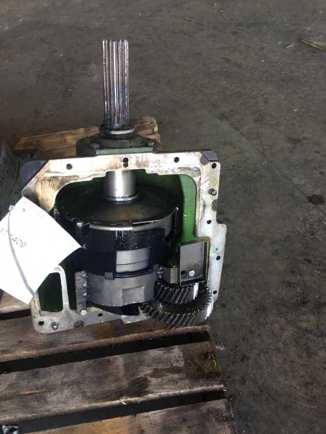 Deere 6125R Mfd Drop Box