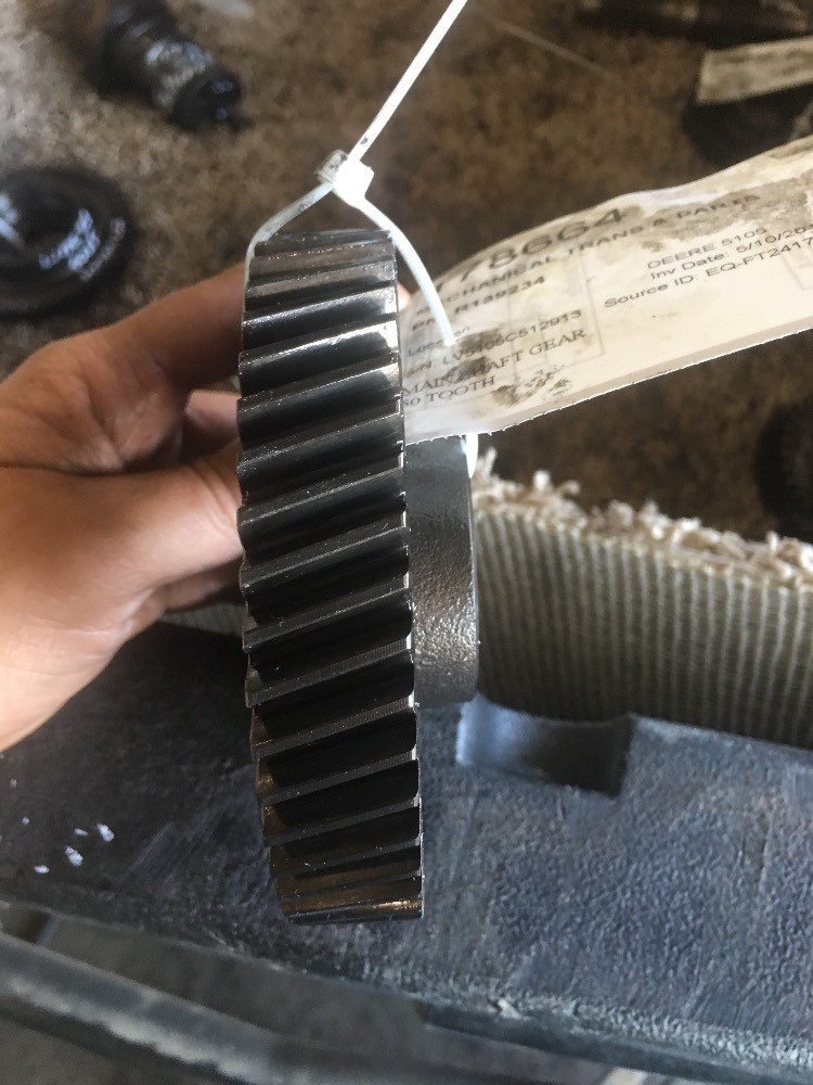 Deere 5105 Mechanical Trans & Parts
