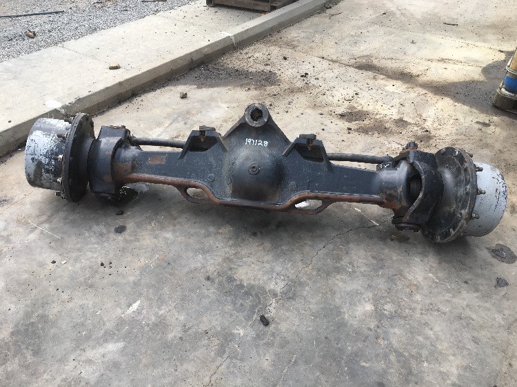 Case/case I.H. Magnum 305 Mfd Front Axle Complete