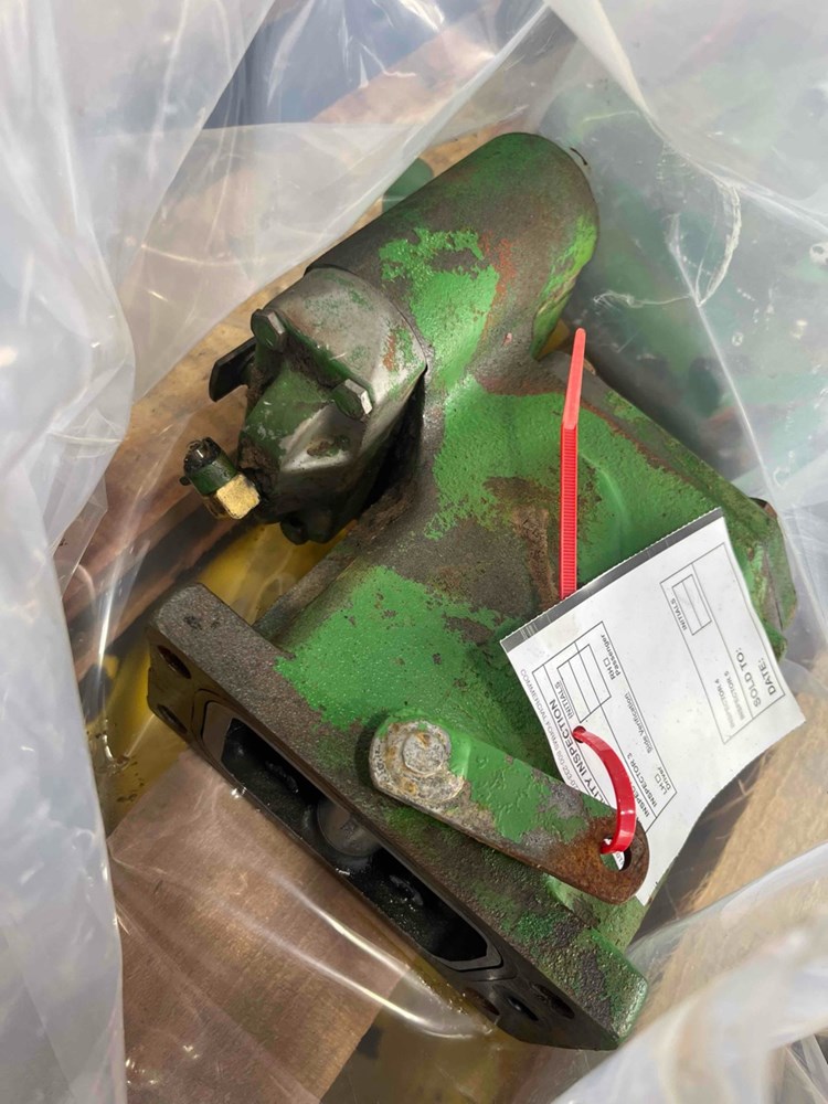 Deere 4255 Hyd Remote Valve & Parts