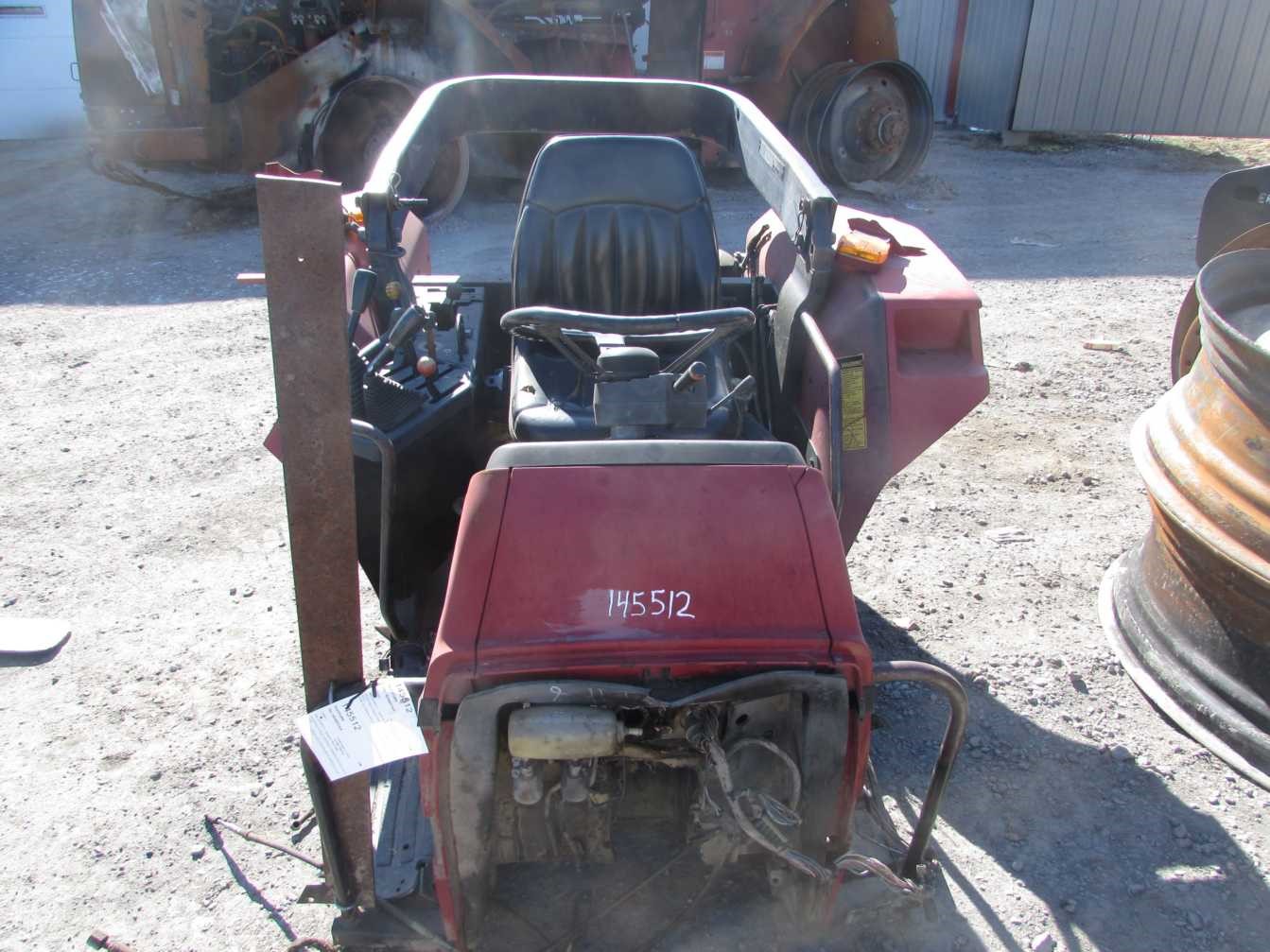 Case/case I.H. 5120 Hood/Nose Cone