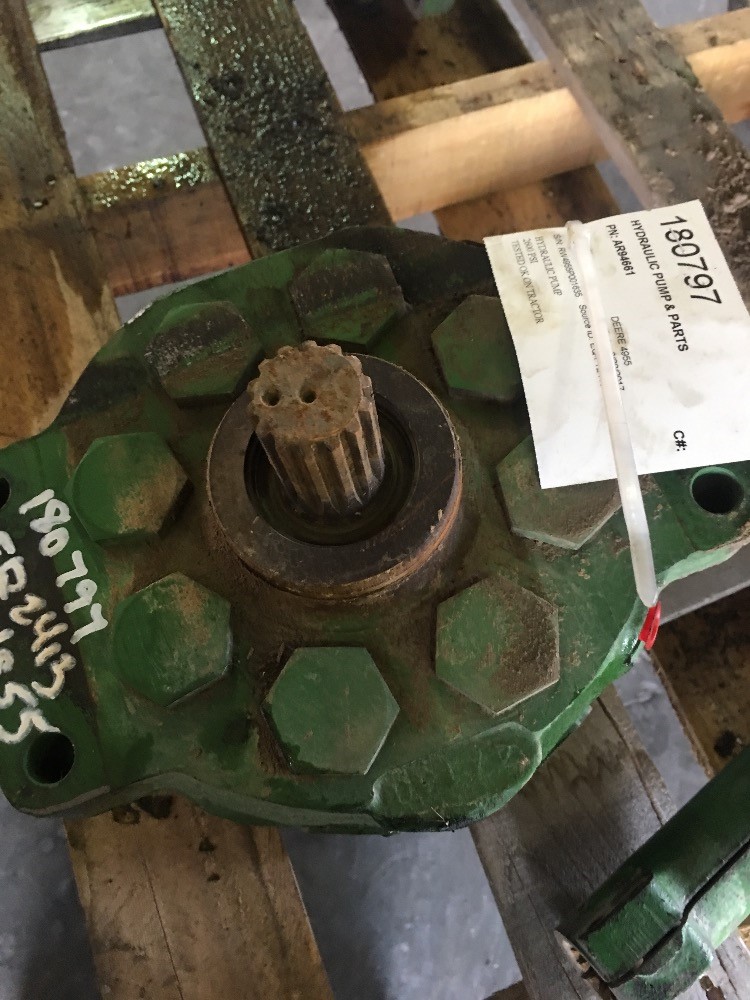 Deere 4955 Hydraulic Pump & Parts