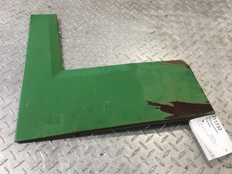 Deere 6310 Cover/Shield/Panel
