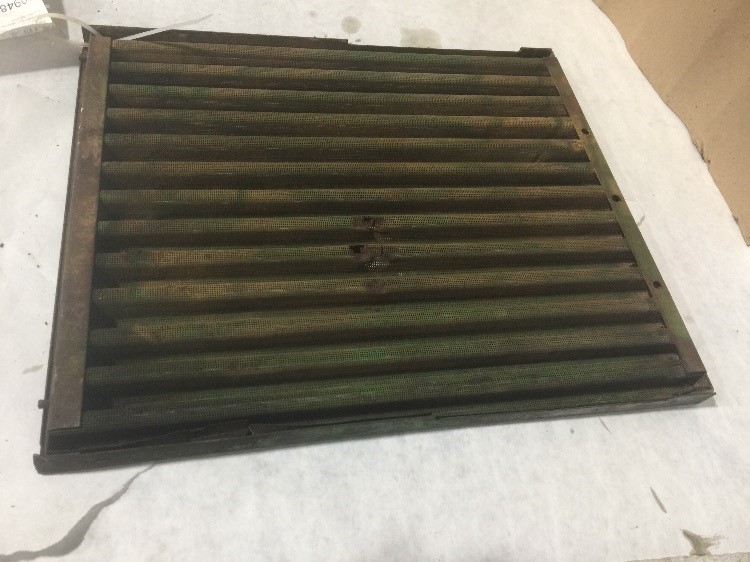 Deere 4020 Grille/Screen