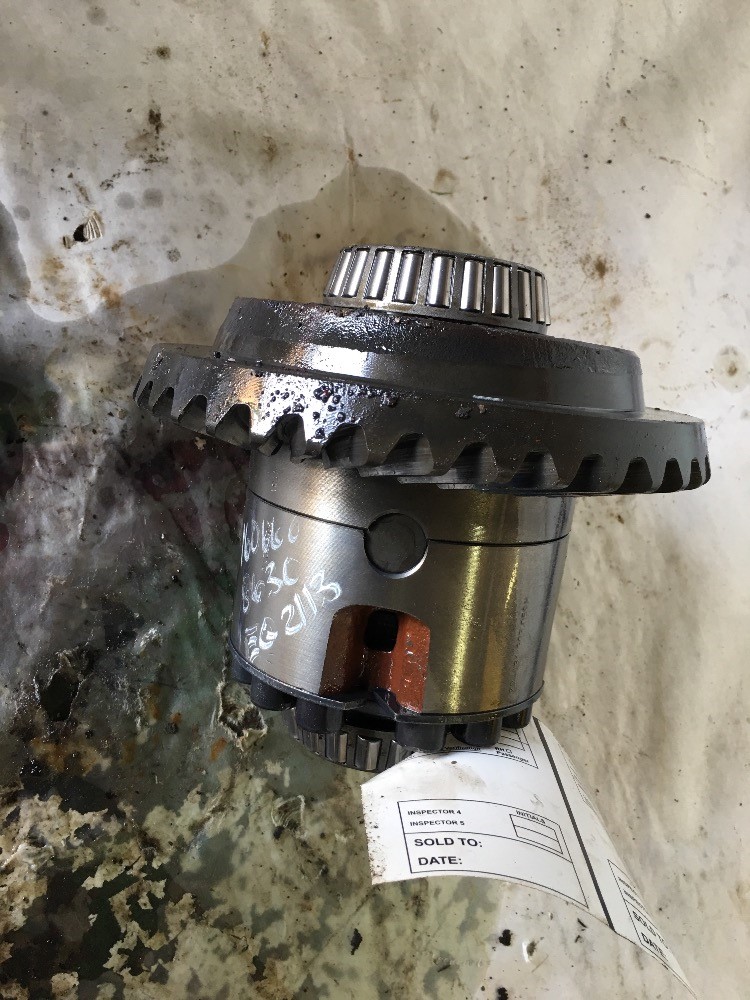Ford/Nholland 8630 Mfd Differential & Parts