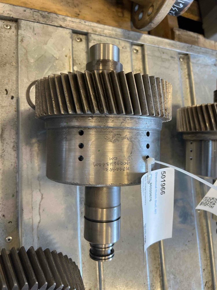 Deere 8870 Directional Clutch Shaft, 60T
