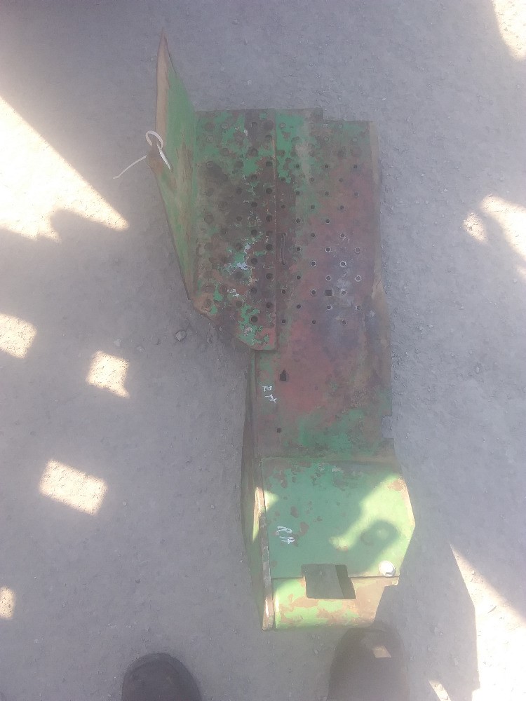 Deere 2640 Steps