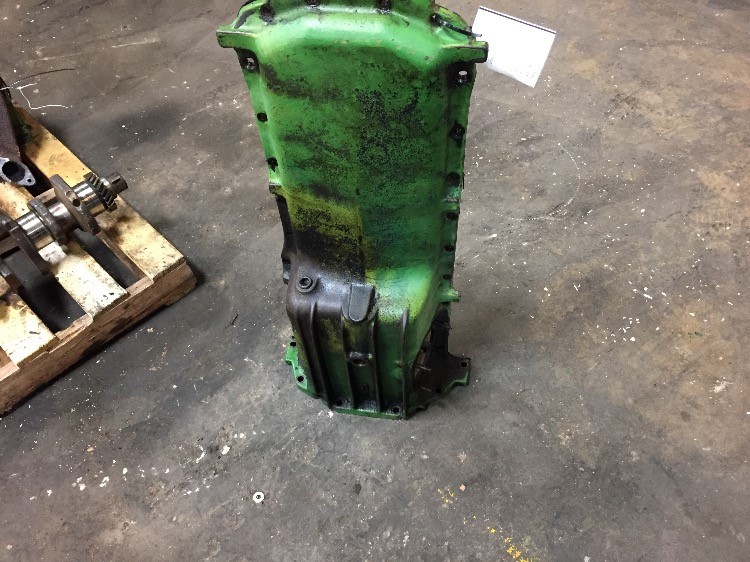 Deere 4020 Oil Pan