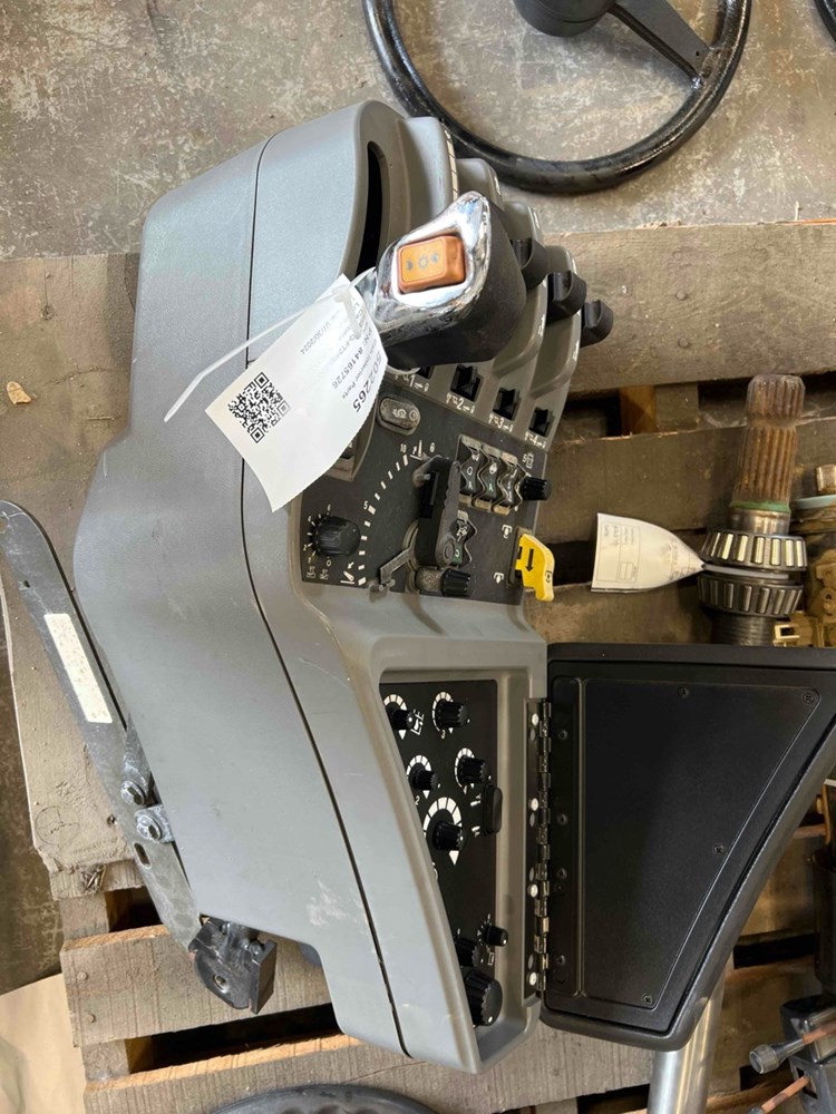 Case/case I.H. STX450, MX285 Arm Rest Module