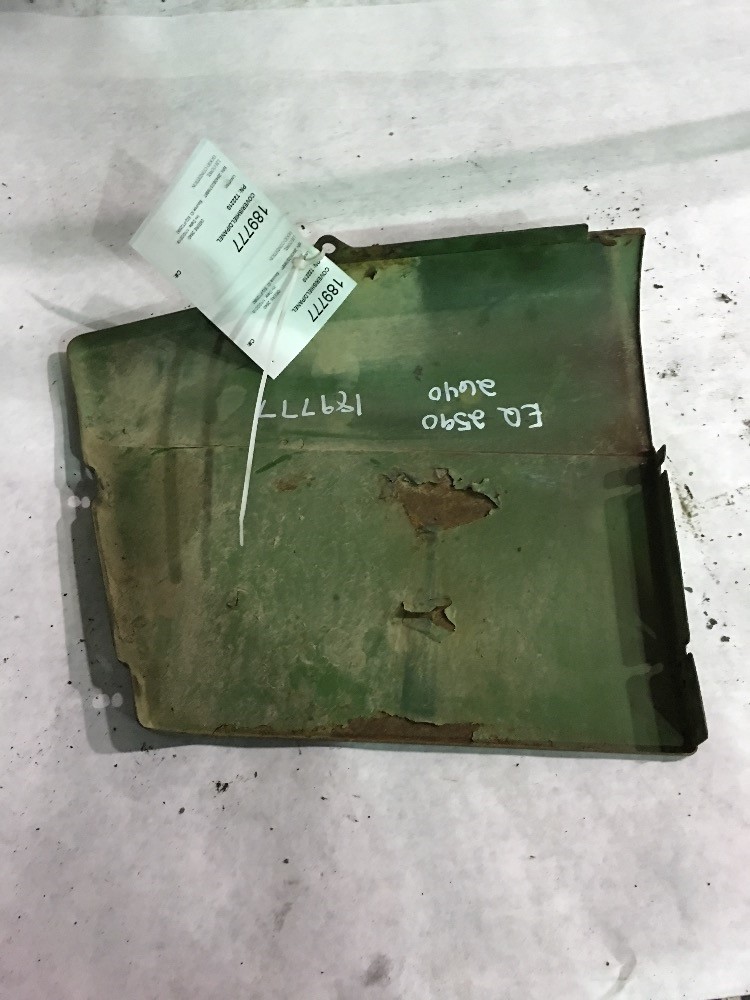Deere 2640 Cover/Shield/Panel