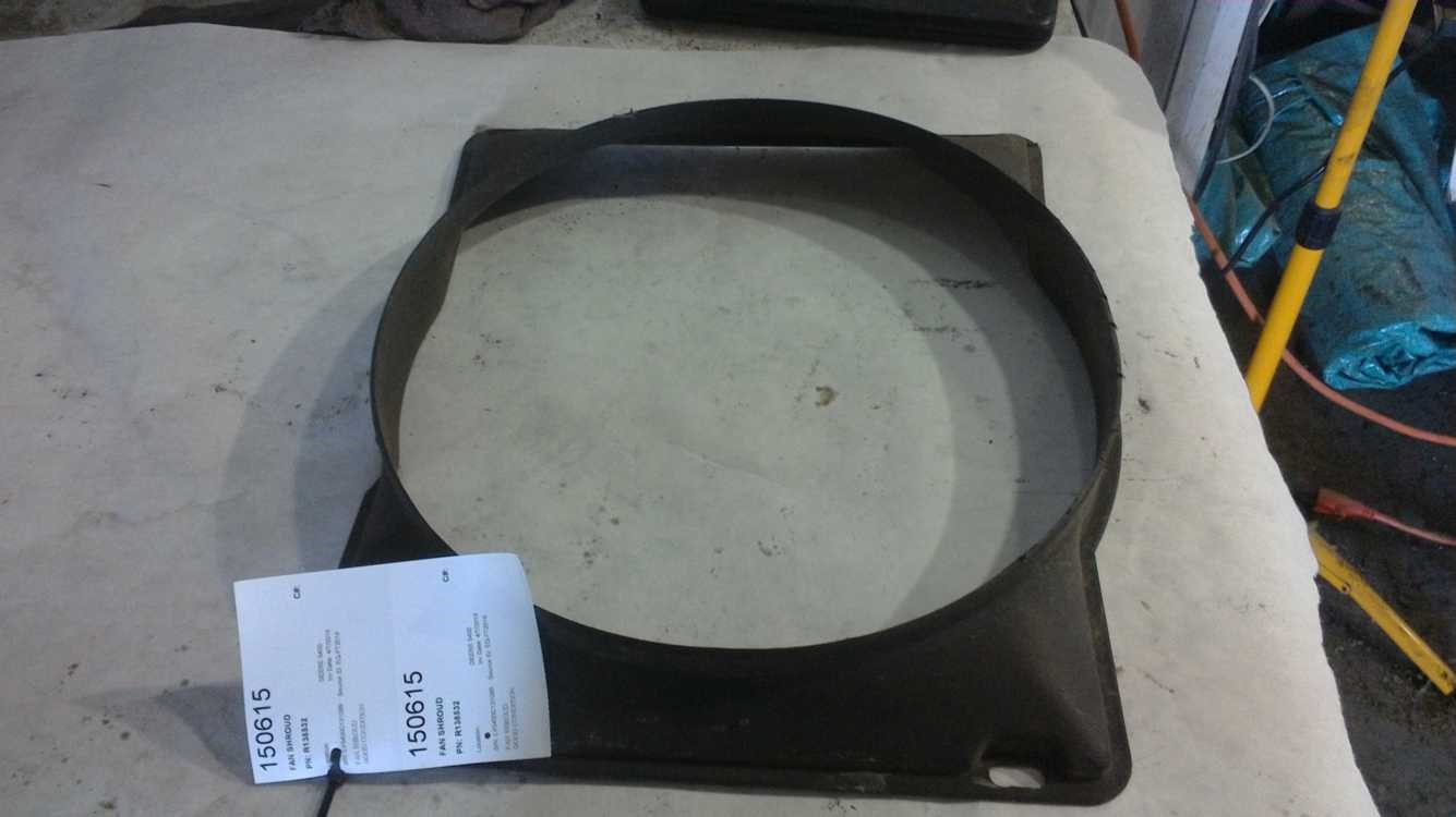 Deere 5400 Fan Shroud