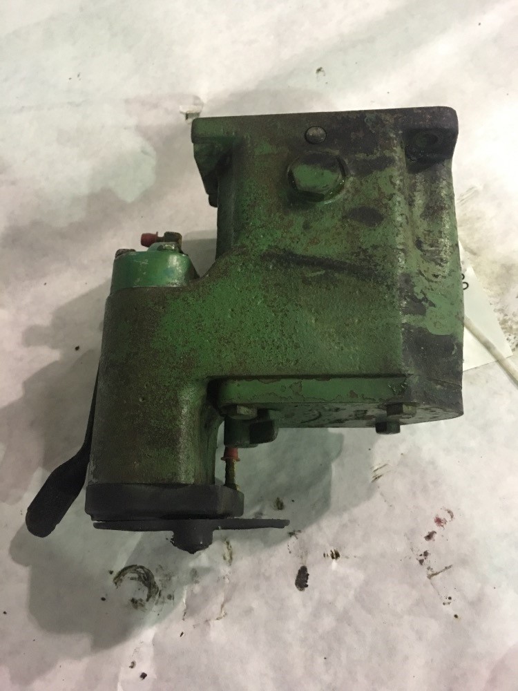 Deere 4960 Hyd Remote Valve & Parts