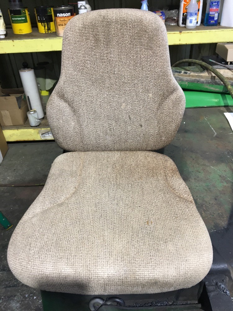 Deere 9520 Seat & Suspension