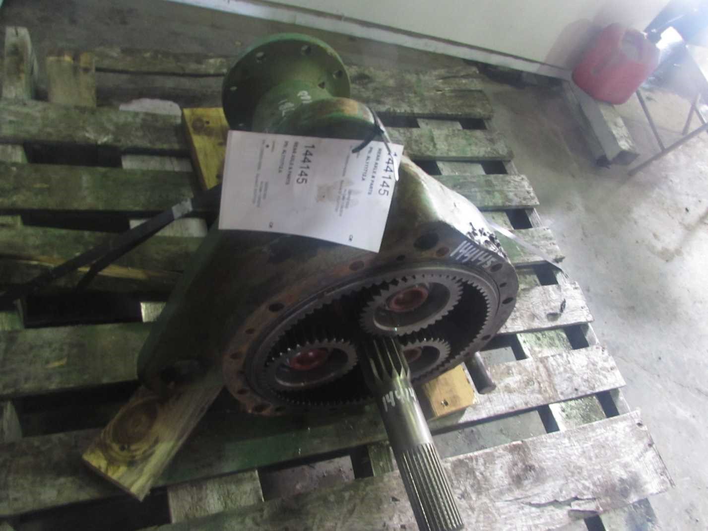 Deere 6300 Rear Axle & Parts