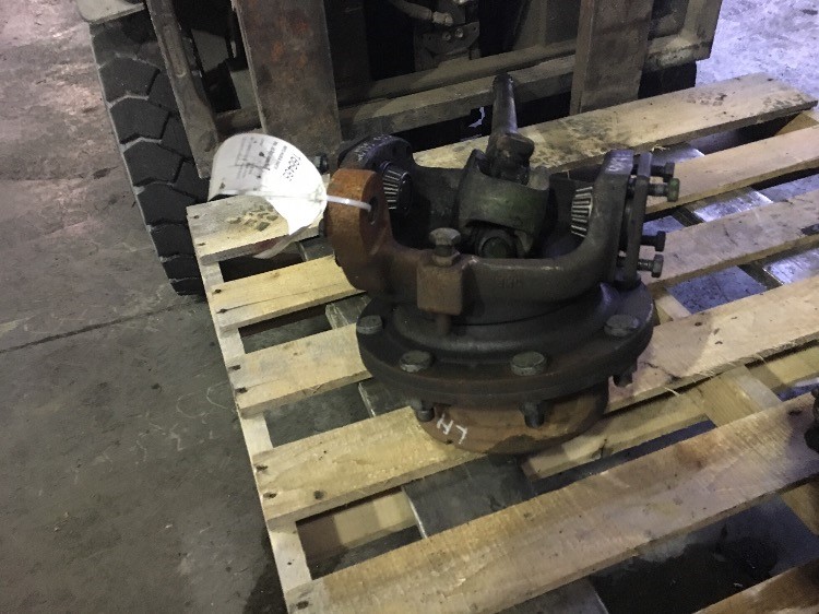 Deere 5093E Mfd Hub & Parts