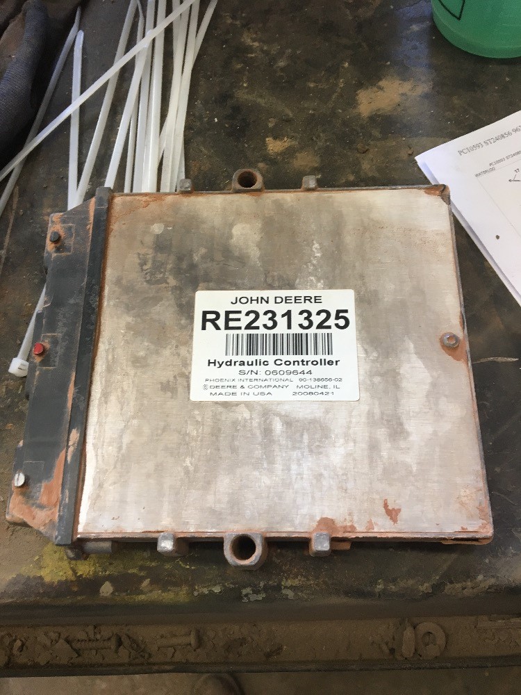 Deere 9630 Hitch Controller