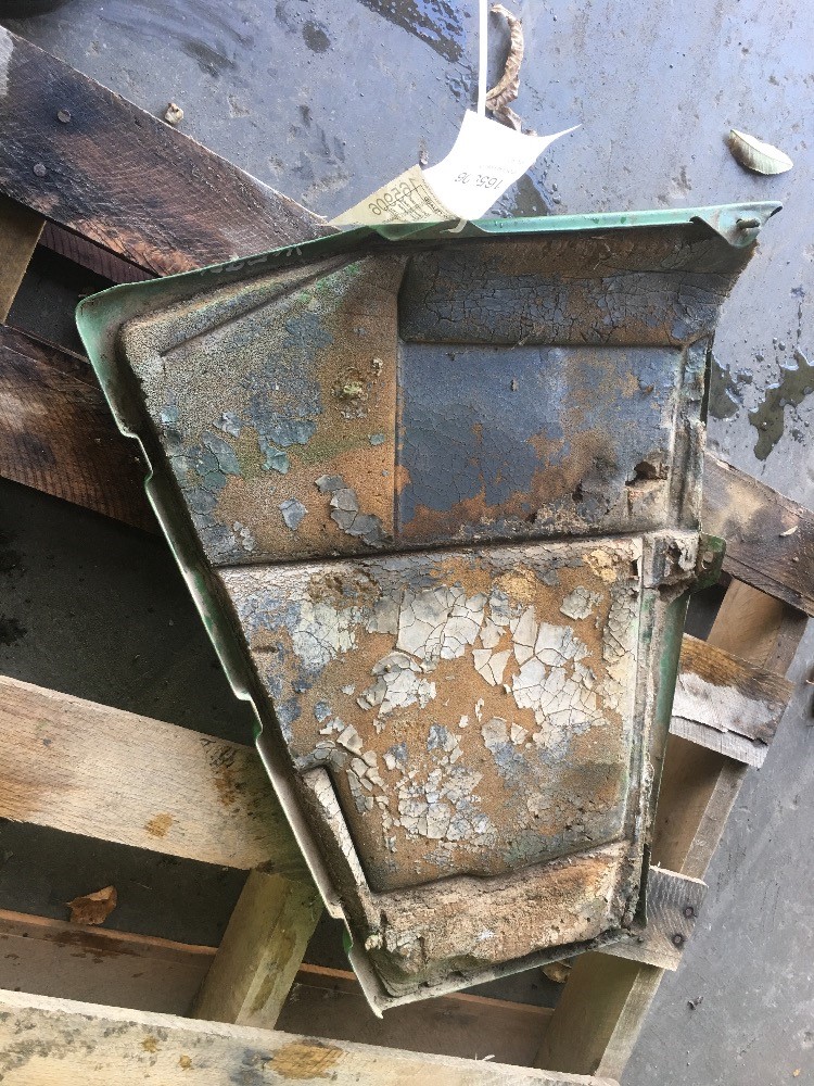 Deere 2840 Cover/Shield/Panel