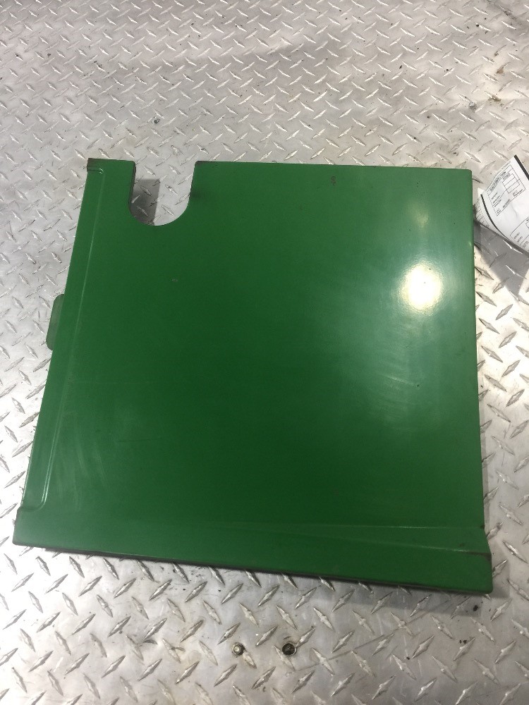 Deere 6405 Cover/Shield/Panel