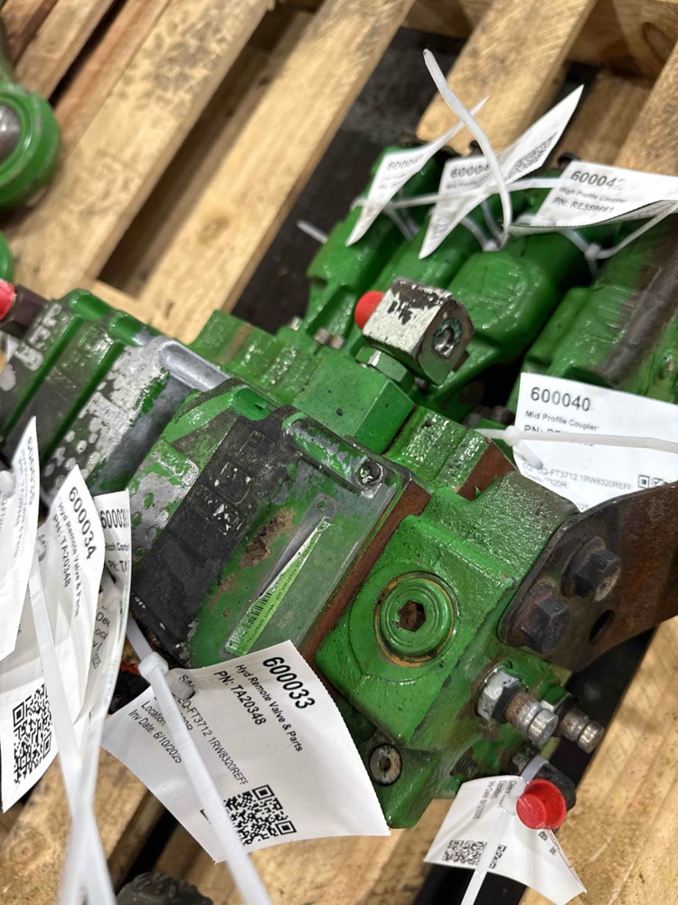 Deere 8320R Hyd Remote Valve & Parts