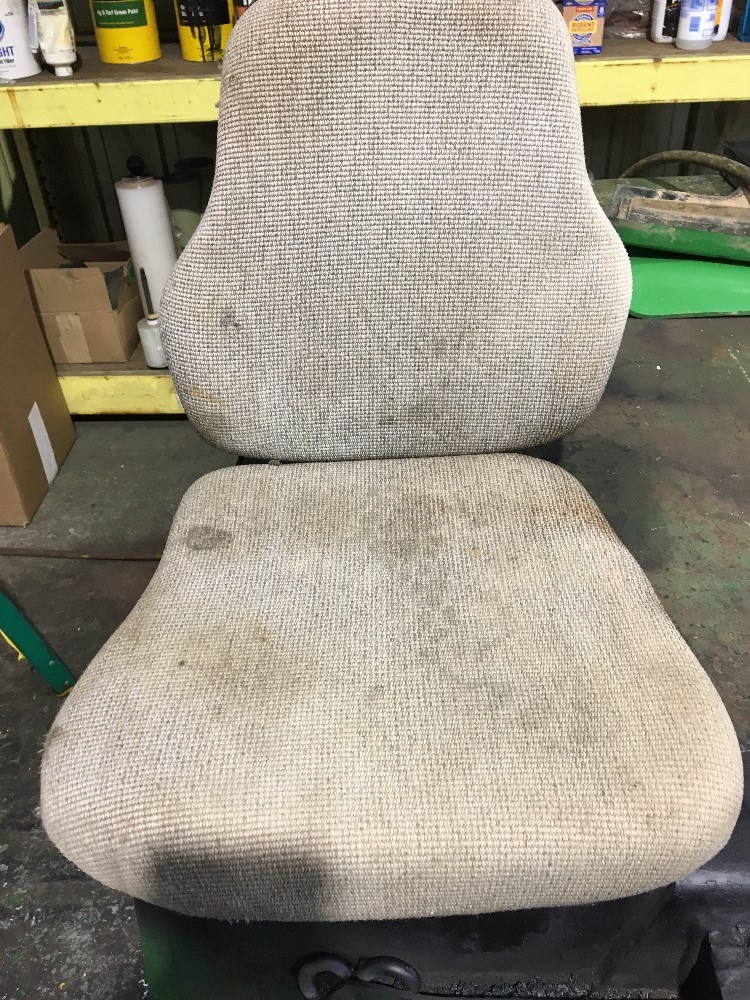 Deere 9520 Seat & Suspension