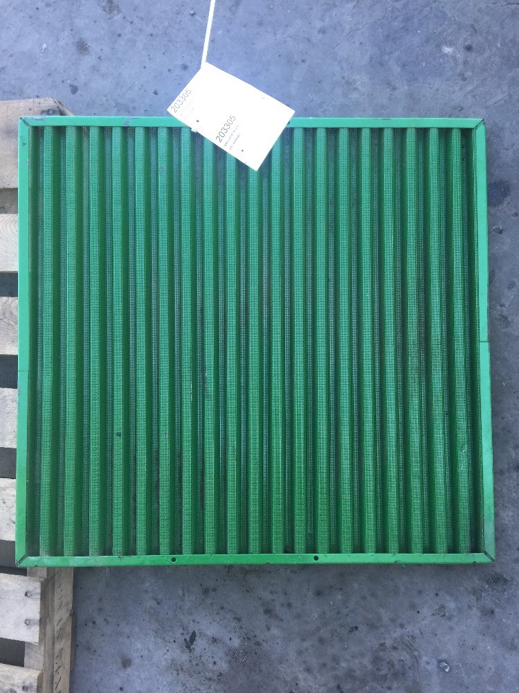 Deere 4440 Grille/Screen