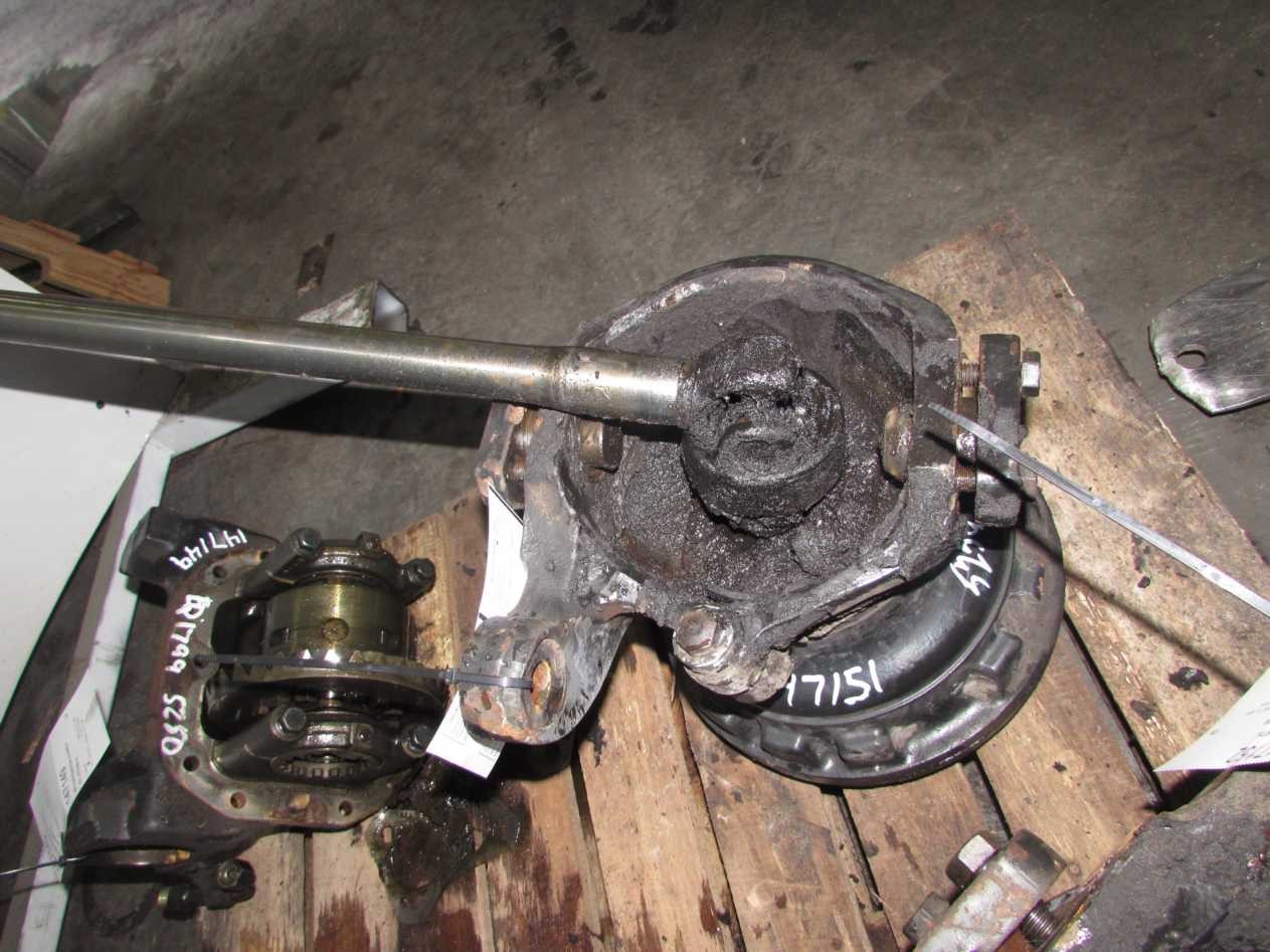 Case/case I.H. 5250 Mfd Hub & Parts